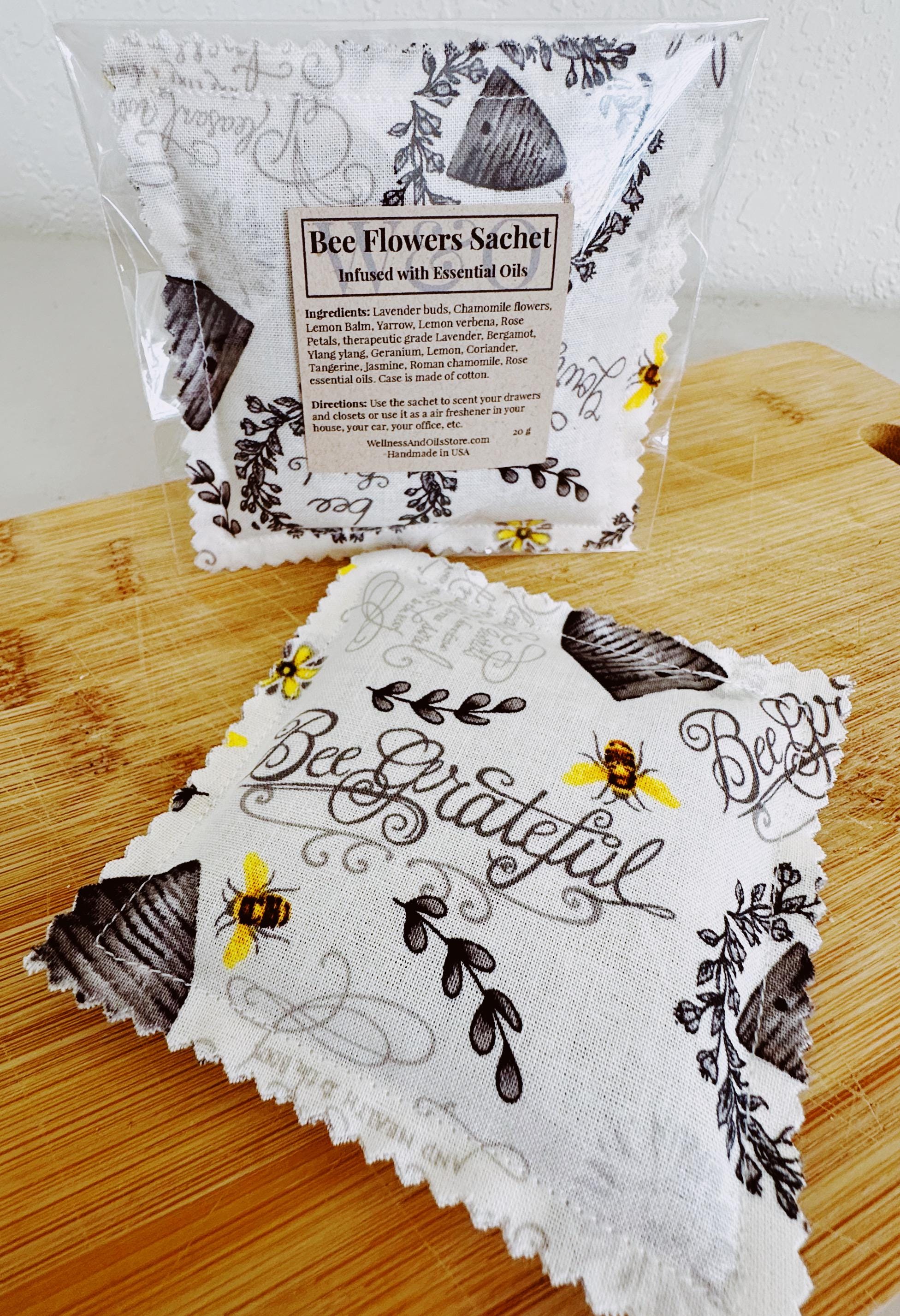 Bee Flowers Sachet - Bee Grateful -Beige: Botanical Blend Infused with Essential Oils