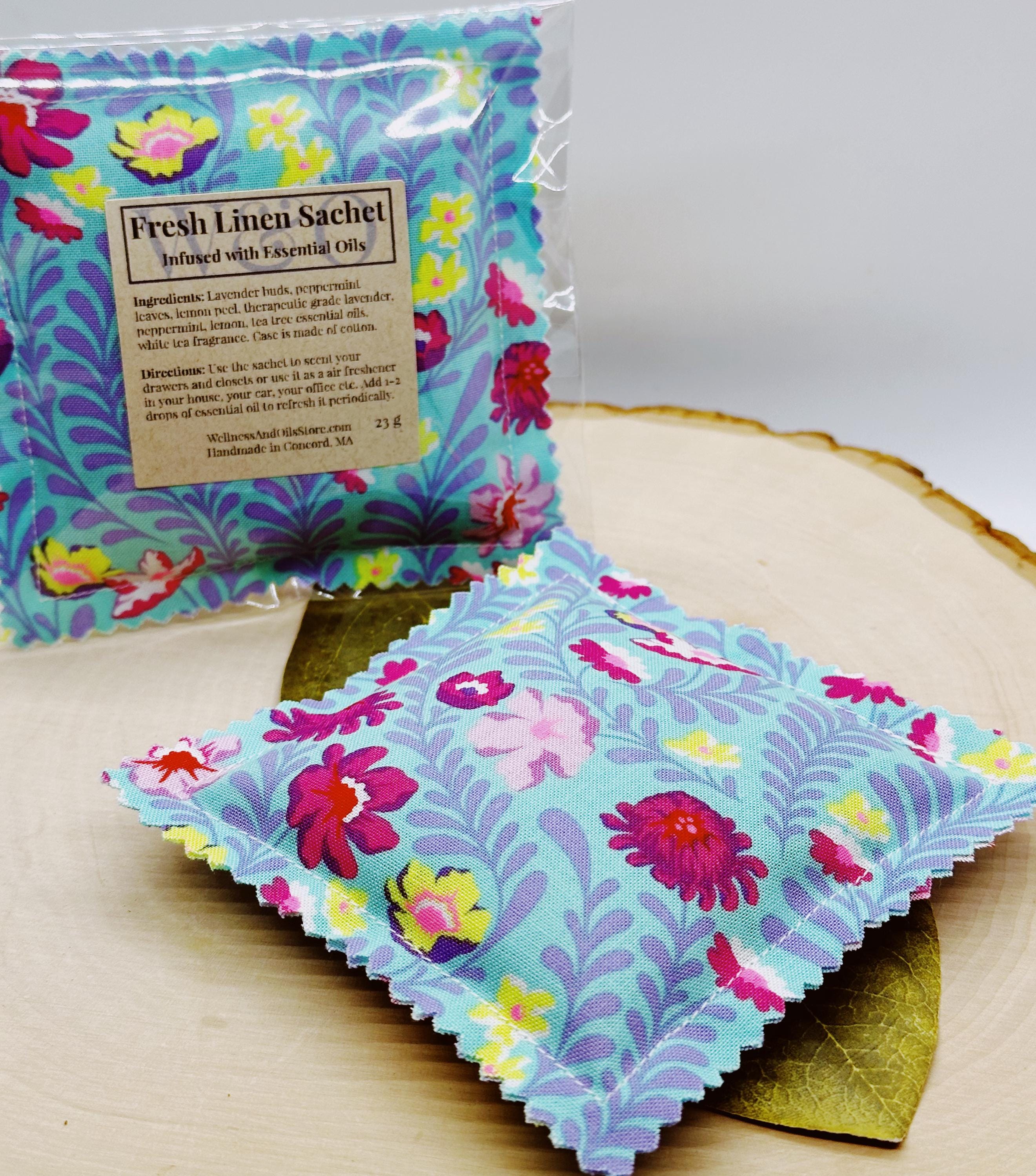 Fresh Linen Aromatherapy Sachet: Lavender, Peppermint & White Tea