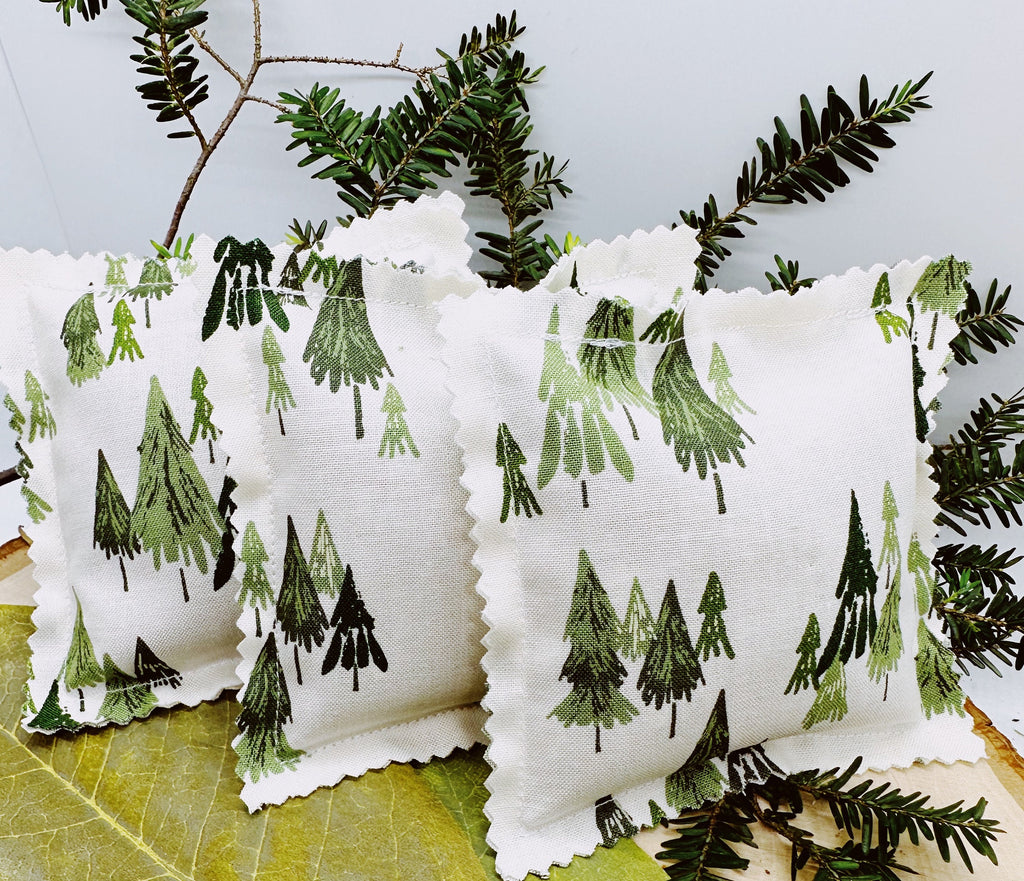 Handmade Balsam Fir Sachet: Off-White Trees