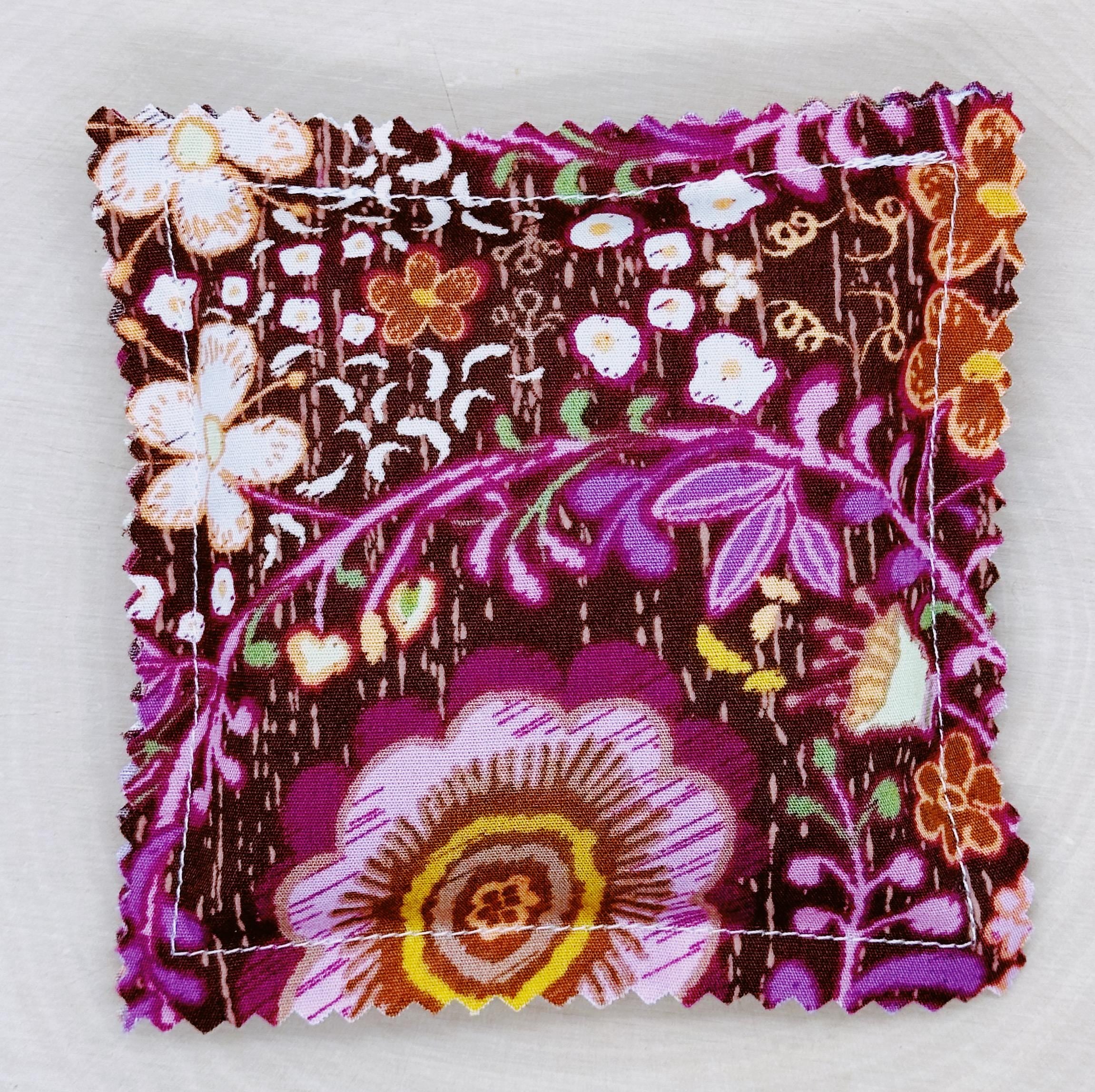 Handmade Aromatic Lavender & Rose Sachet with Patchouli - Natural Drawer Freshener, Love-Inspired Gift