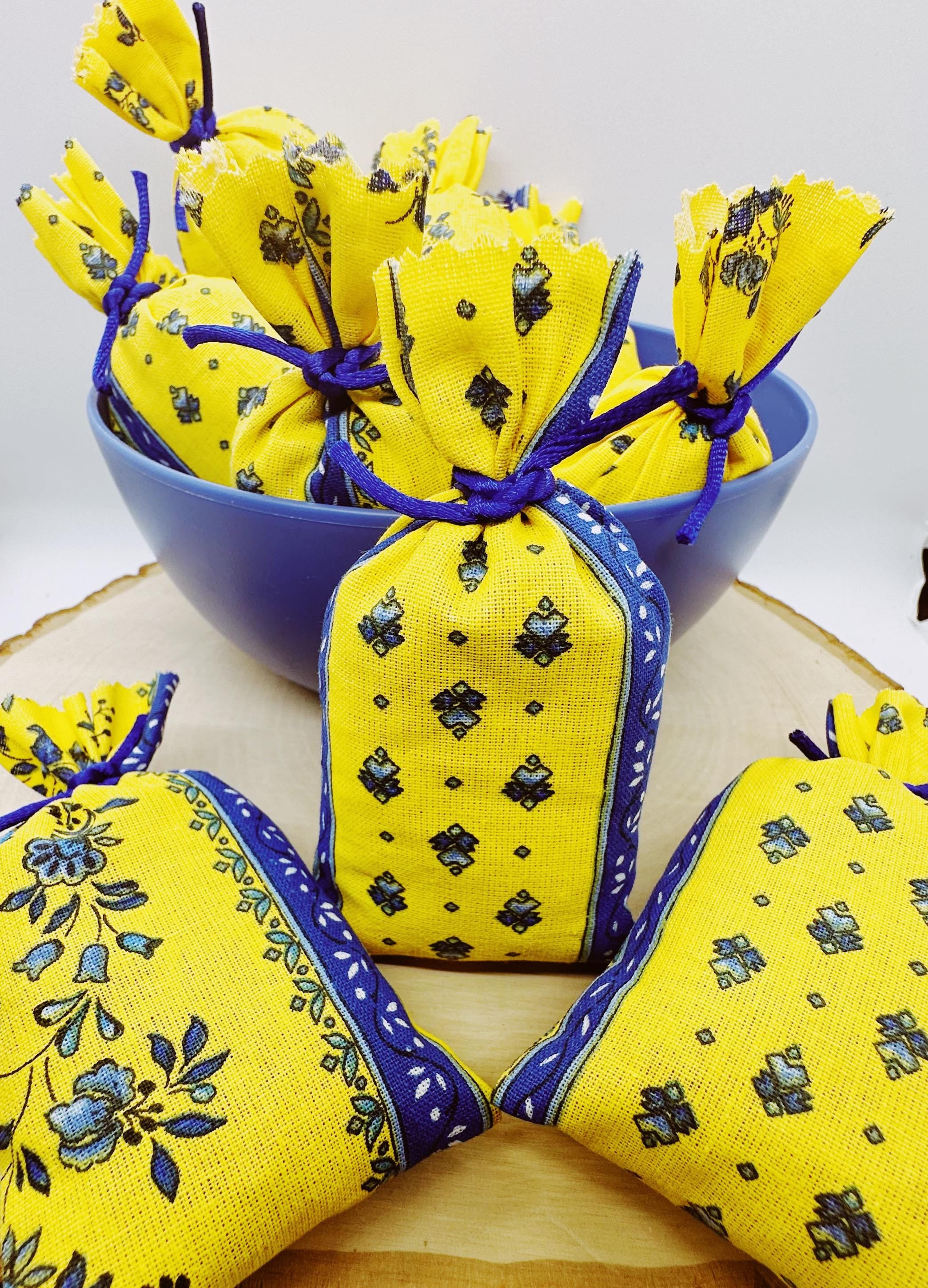Set of 3 Handmade Provençal Lavender Sachet, French Cotton Drawer Freshener, 3 color options