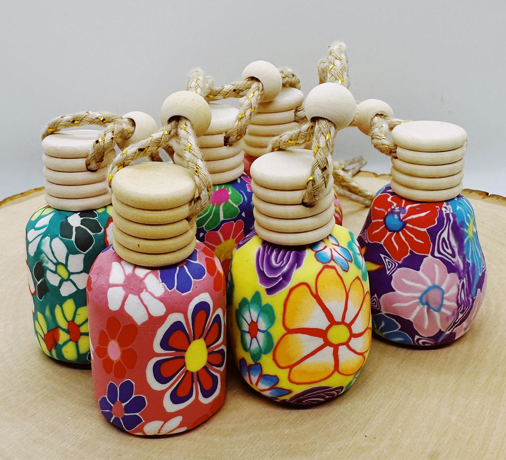 Mini Reed Diffuser: Retro Floral Aromatherapy - White Tea, Lavender & Mint