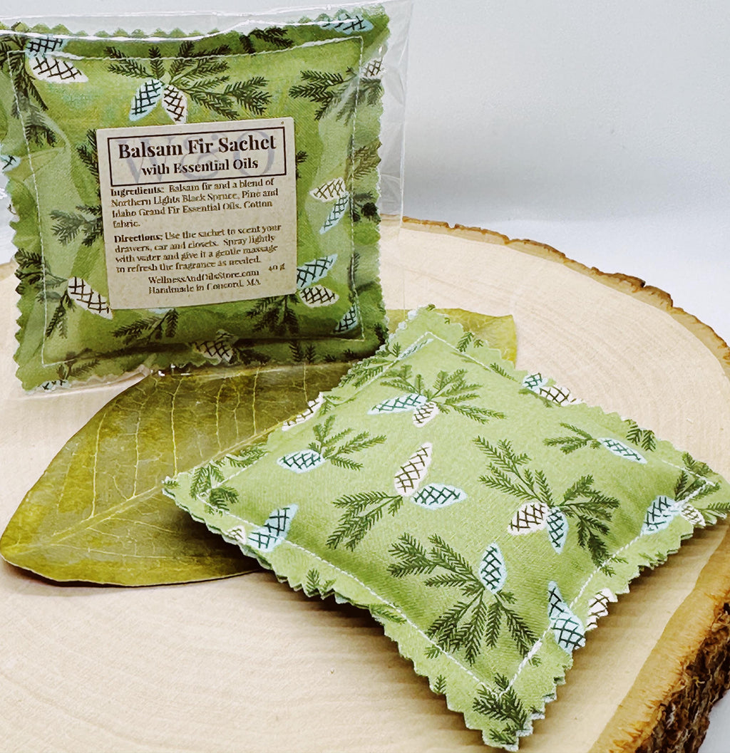 Balsam Fir Sachet: Natural Essential Oils, Pinecone Fabric, 4x4