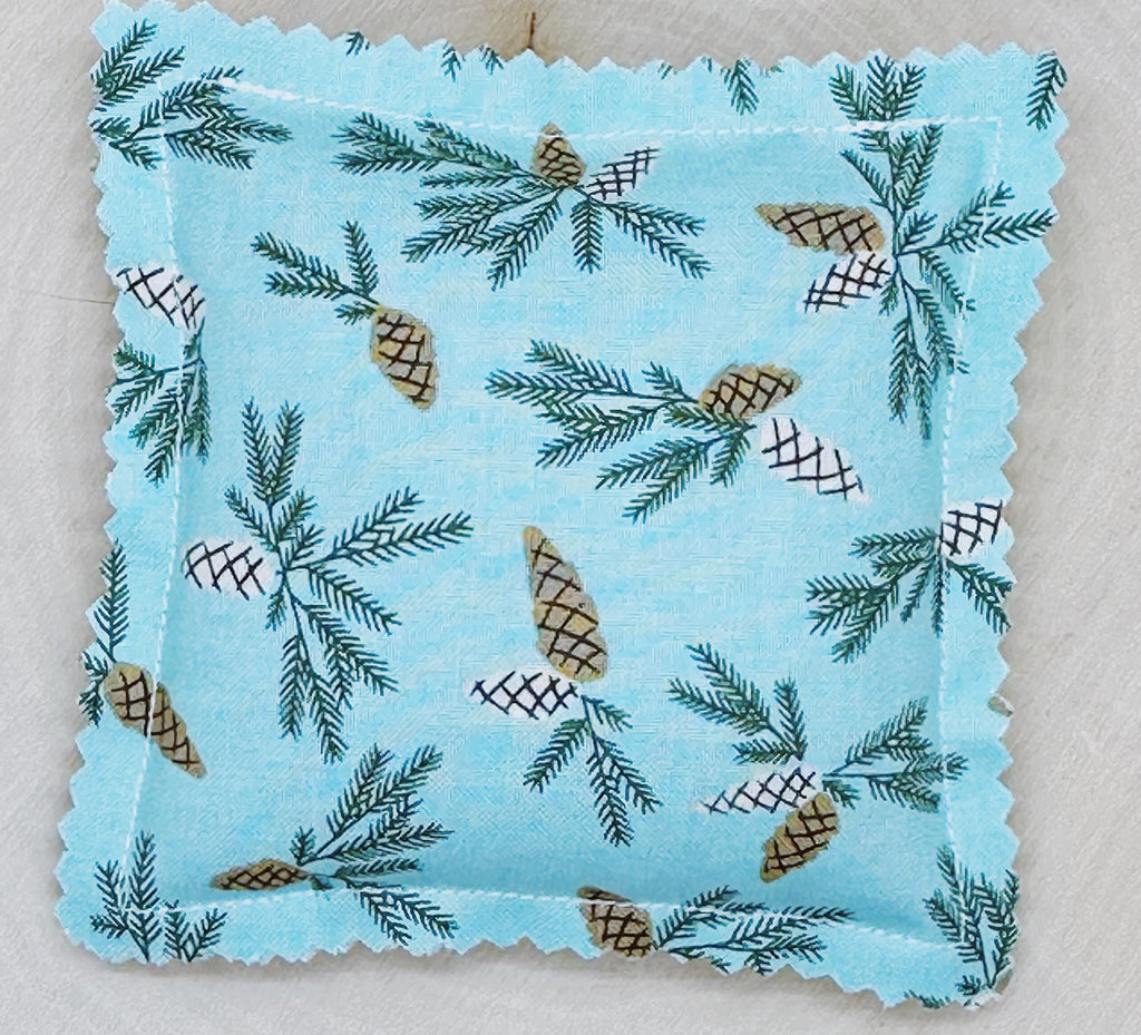 Handmade Balsam Fir Sachet: Mini Pinecones Frost