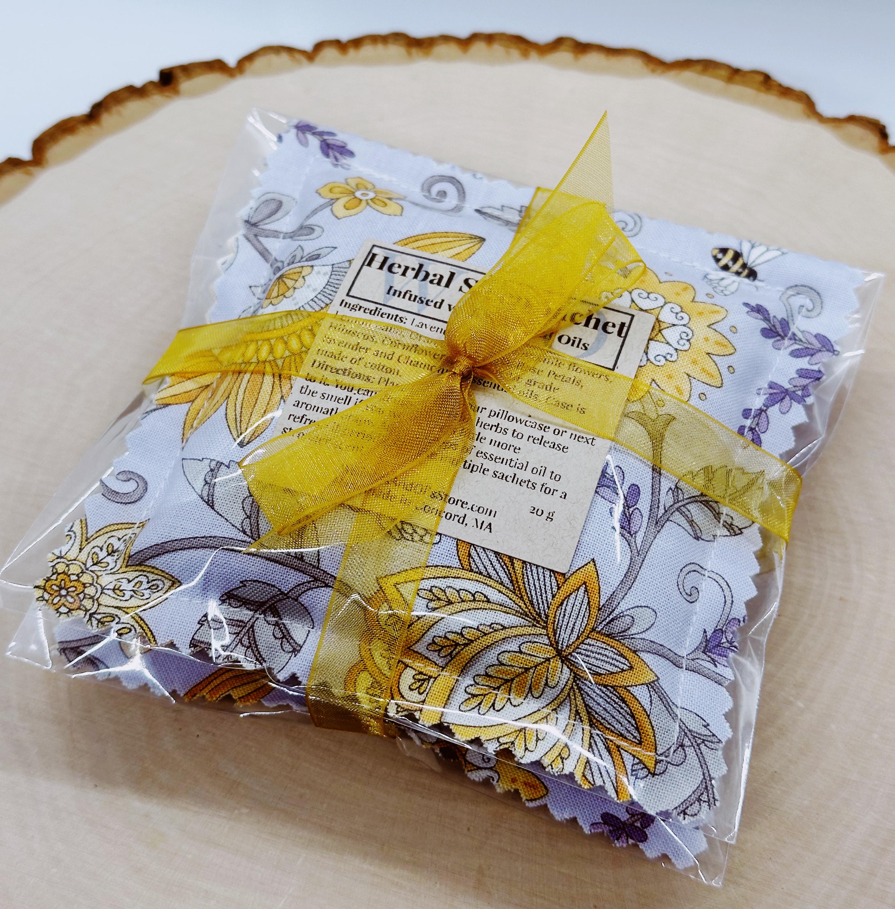 Handmade Sleep Sachet Gift Set: Herbal Aromatherapy